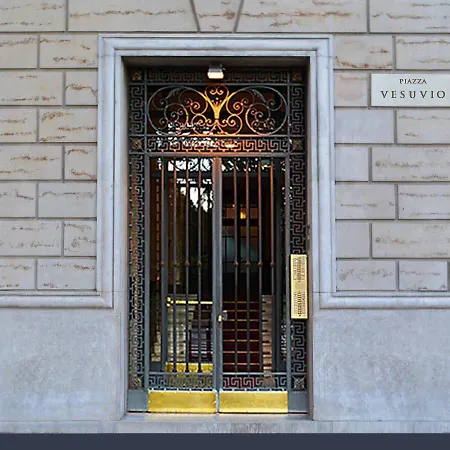 Piazza Vesuvio 23 Apartment *